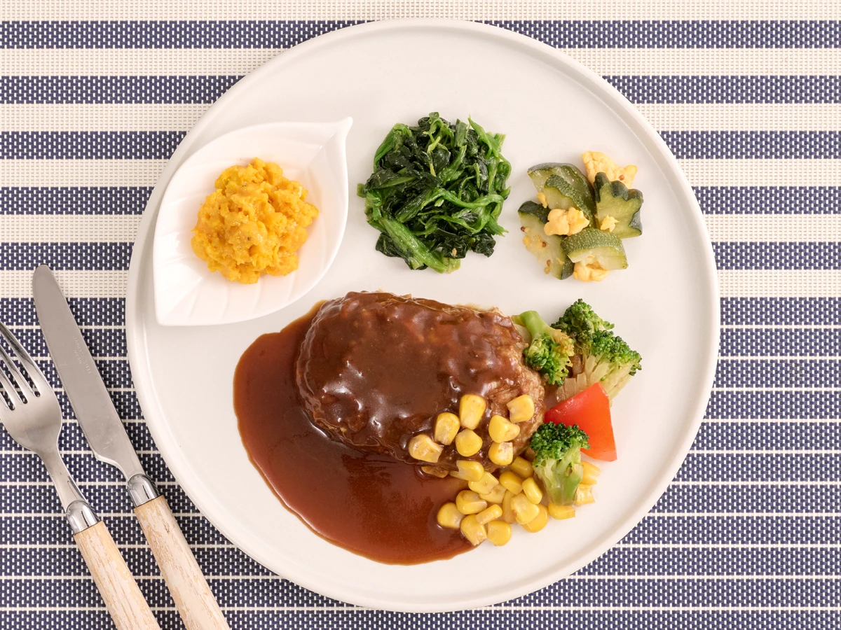 ハンバーグと彩り温野菜のデミ