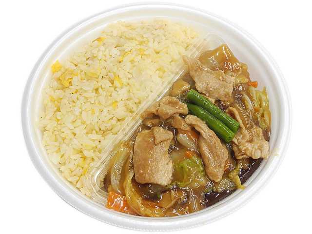 香ばし炒めの野菜あんかけチャーハン