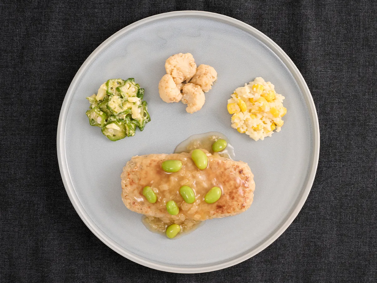 お豆腐仕立ての和風ハンバーグ