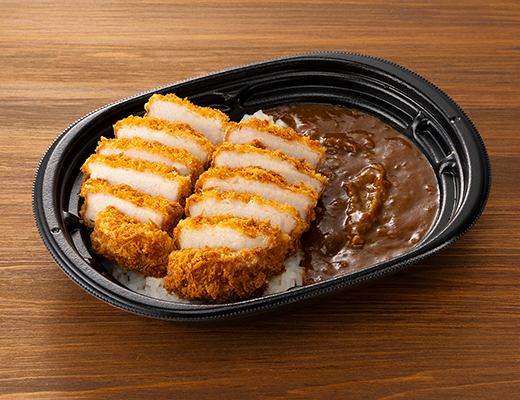 盛りすぎ！カツカレー(中辛)