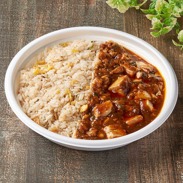 3種の醤と痺れる辛さ！麻婆豆腐&炒飯