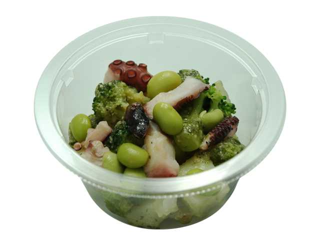 たことブロッコリーバジルサラダ